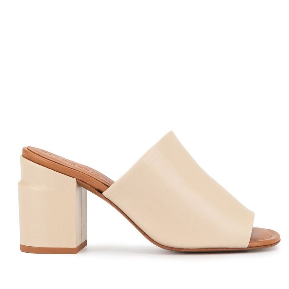 Fall Sale🍂 Clergerie Allegria Mules